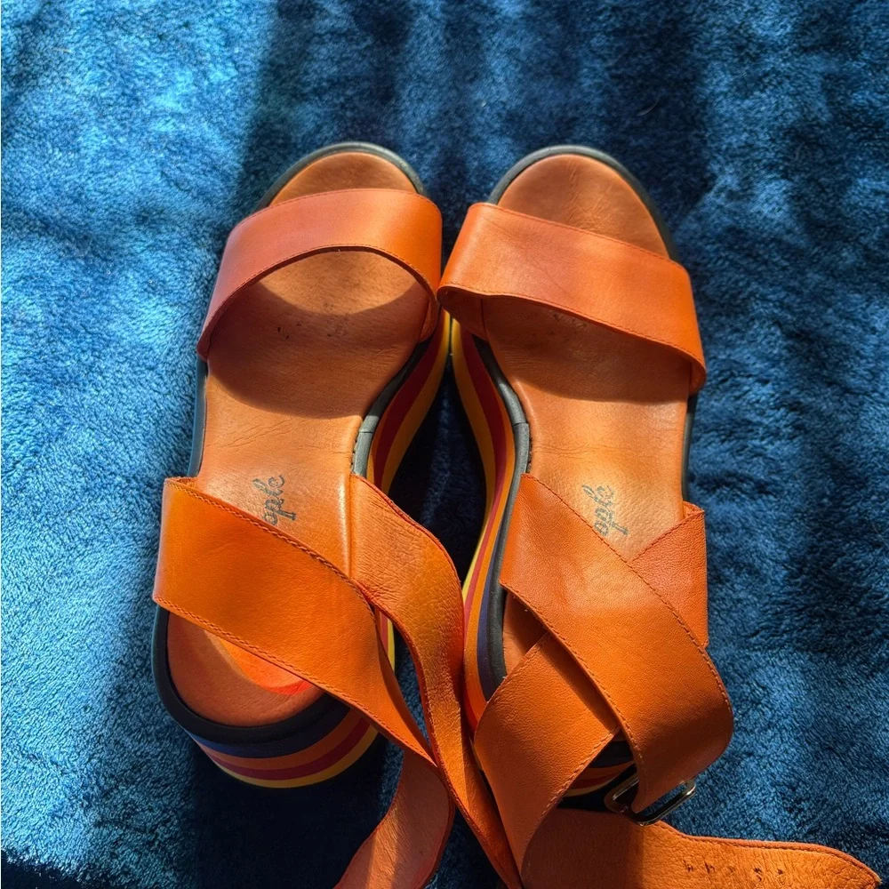 Free People Platform Sandals - Picture 7 of 7